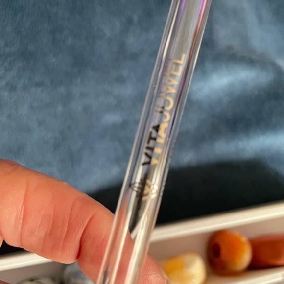 SOLD—VitaJuwel Crystal Straw Set - Picture 8 of 8